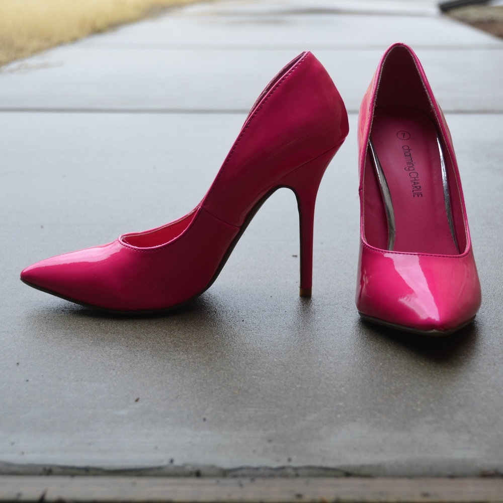 Charming Charlie Heels size 7